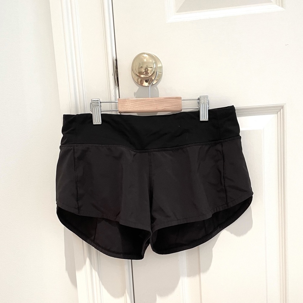 Lululemon 2.5" Shorts